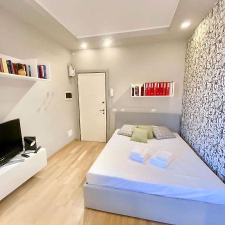 Viale Umbria Colorful And Cosy Studio Apartman Milánó Kültér fotó