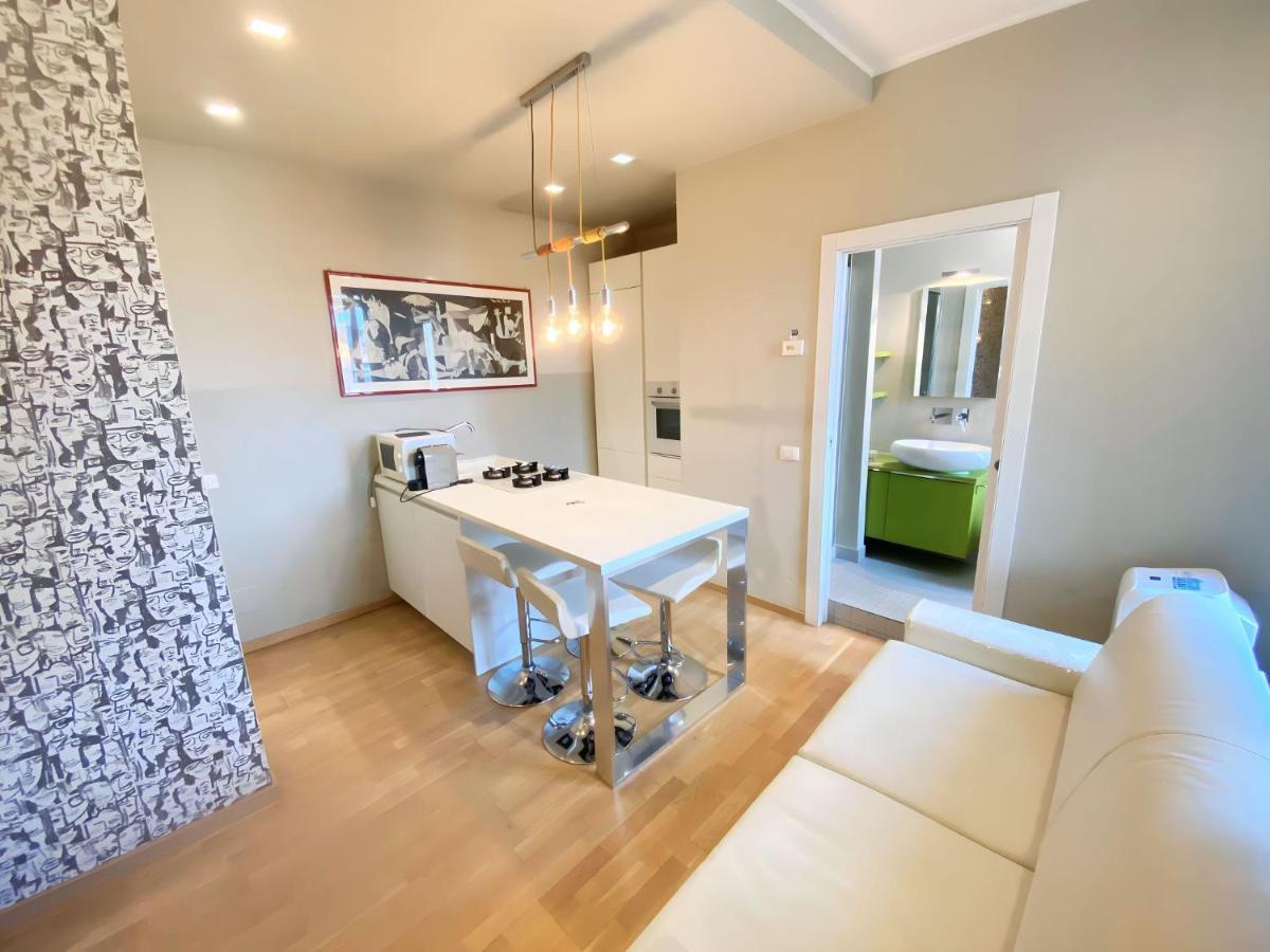 Viale Umbria Colorful And Cosy Studio Apartman Milánó Kültér fotó