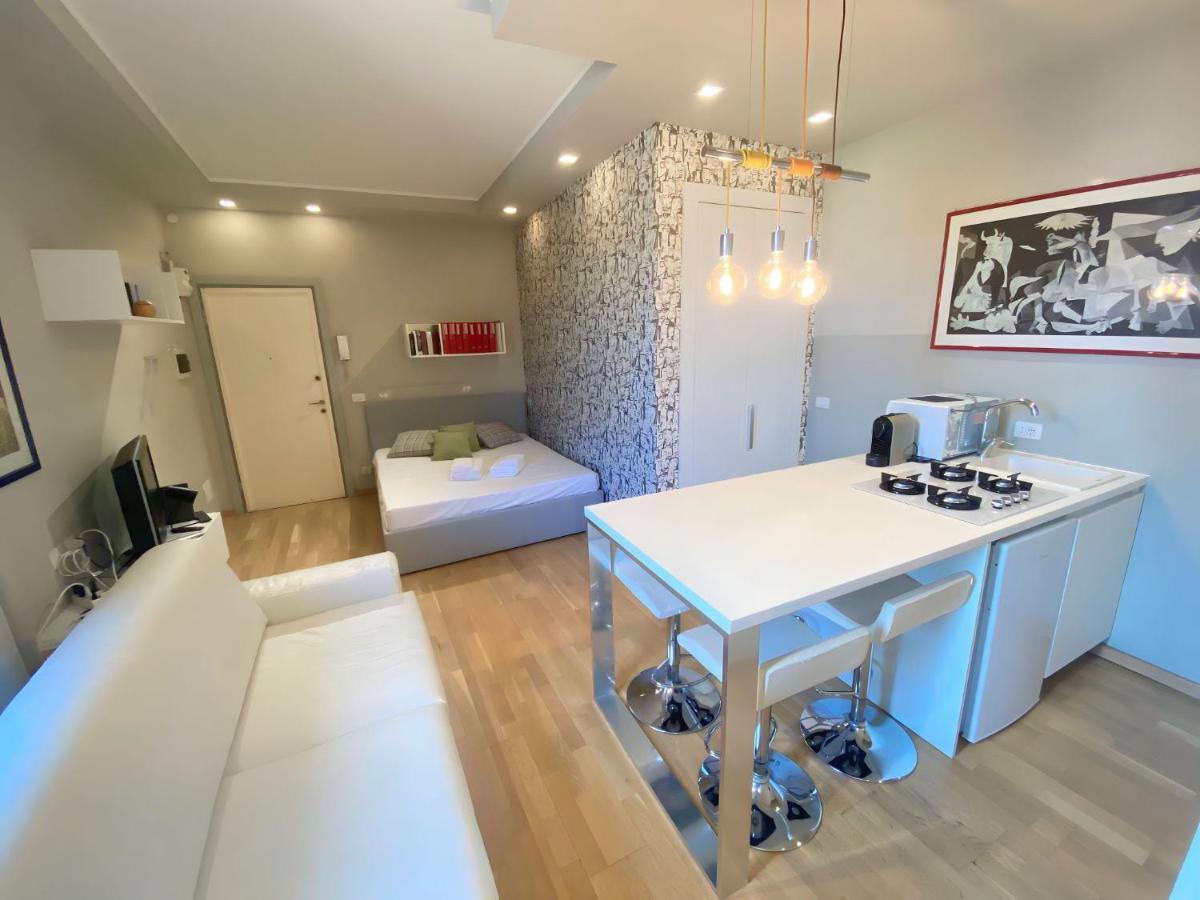 Viale Umbria Colorful And Cosy Studio Apartman Milánó Kültér fotó